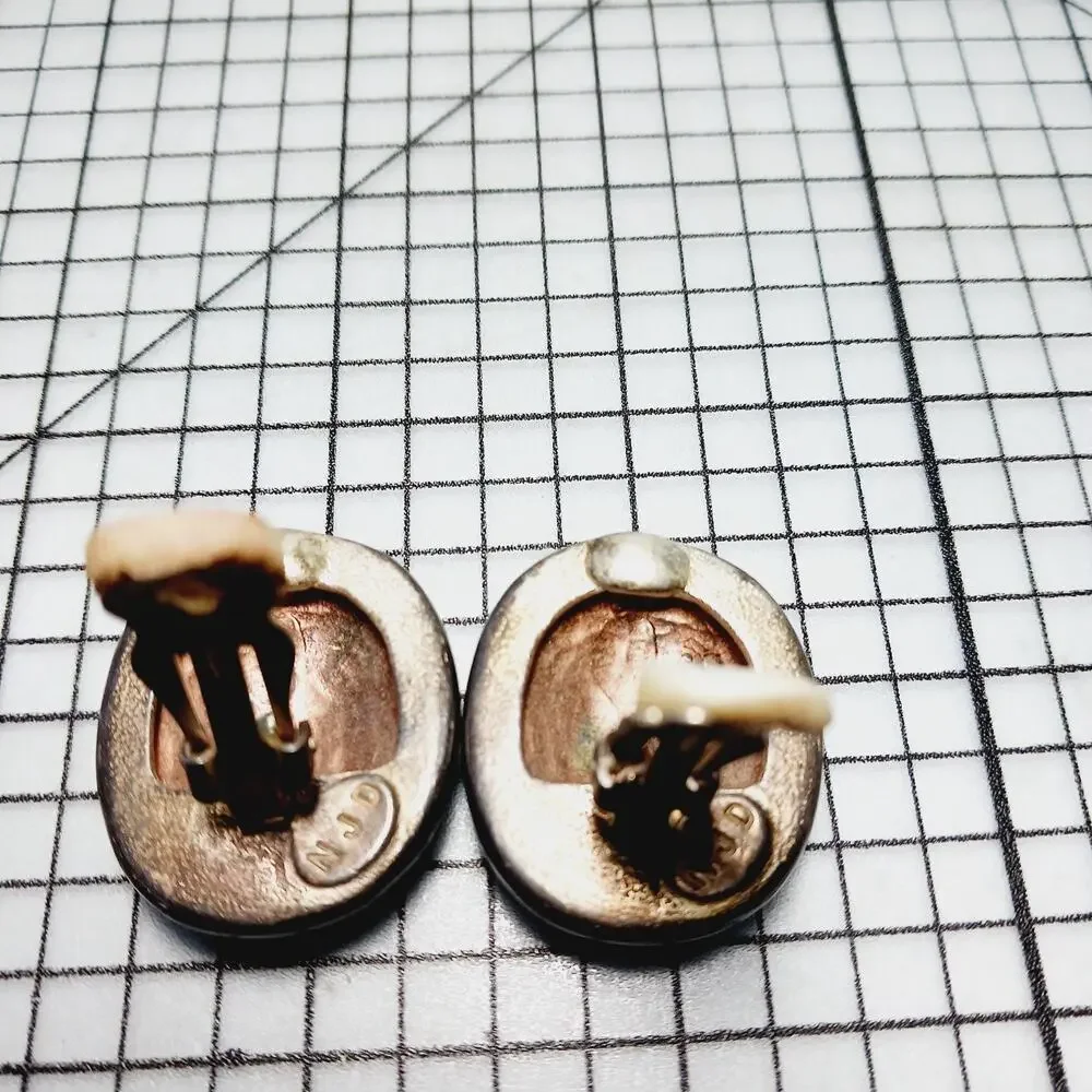 Earrings Clip VTG 80s Norma Jean Designs NJD Brushed Gold Tone Oval Classic Glam